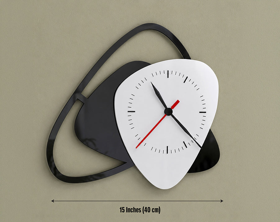 Modern Black & White Acrylic Wall Clock – Contemporary Designer Décor