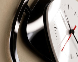 Modern Black & White Acrylic Wall Clock – Contemporary Designer Décor
